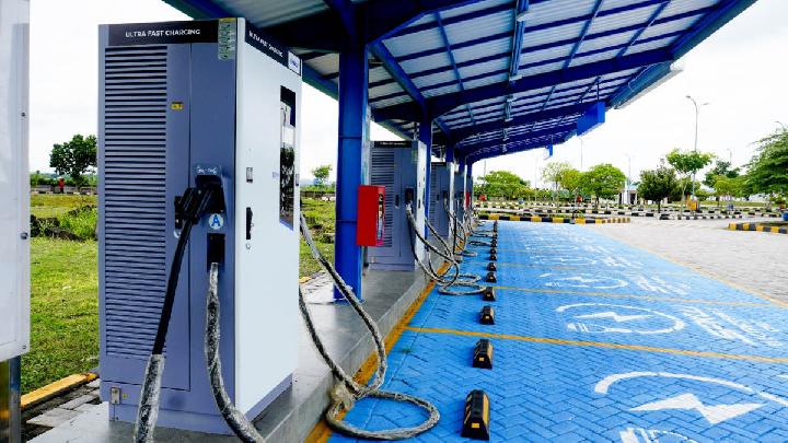 ESDM Targetkan 62 Ribu Unit SPKLU Terbangun hingga 2030