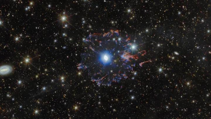 Hubble, Euclid Space Telescopes Capture the Death Throes of a Dying Star