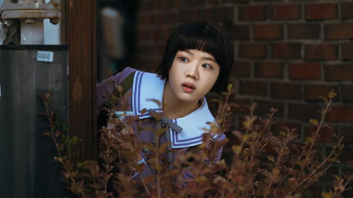 Absolute Value of Romance, Drama Remaja tentang Cinta, Mimpi, dan Dunia Rahasia Seorang Penulis