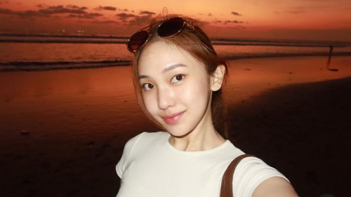 Siapa Julia Prastini? Ini Biodata Lengkap dan Perjalanan Kariernya