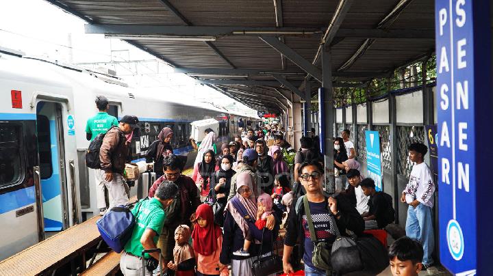 KAI Melayani 5 Juta Penumpang Periode Angkutan Lebaran