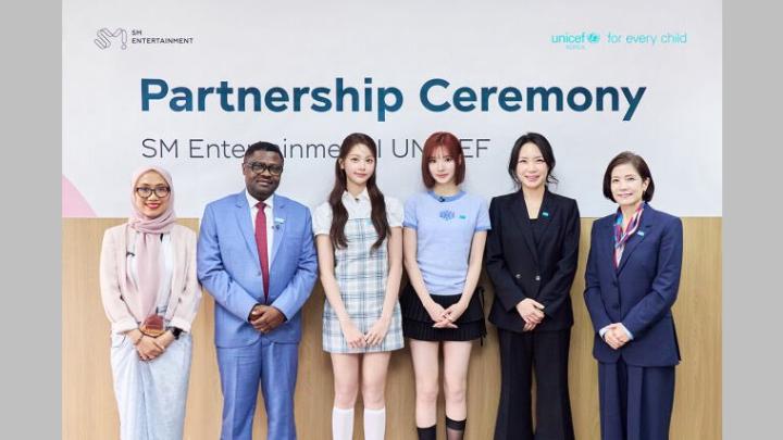 SM Entertainment dan UNICEF Luncurkan Program Sanitasi dan Edukasi Lingkungan di Sekolah Indonesia