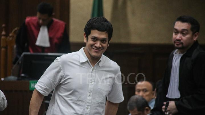 Penasihat Hukum Anak Riza Chalid Laporkan Majelis Hakim