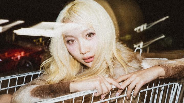 Minji Eks SECRET NUMBER Debut Solo sebagai MELONii, Rilis Risky Risky