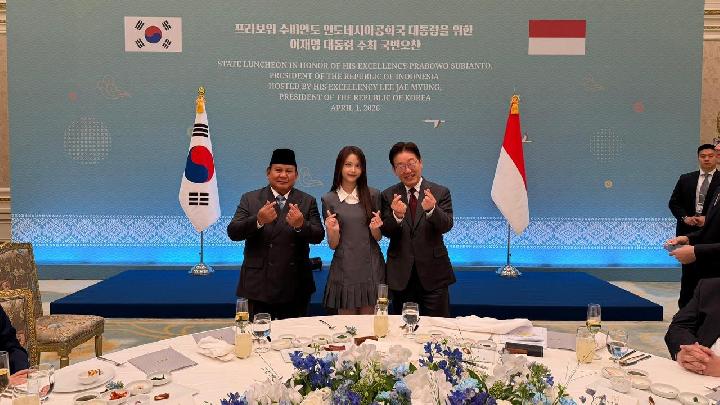 Prabowo Meets K-Pop Idol Carmen of Hearts2Hearts During South Korea Visit