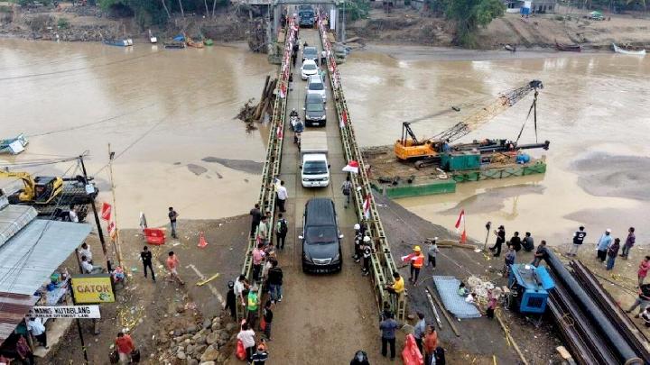 70 Persen Jembatan Rampung, Sinergi TNI-Polri Kunci Pemulihan Konektivitas