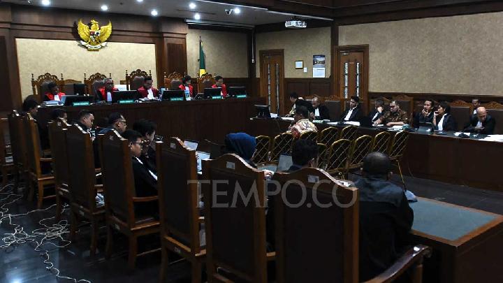 Hakim Tanya BPKP soal Kerugian Rp 1,56 T di Kasus Chromebook