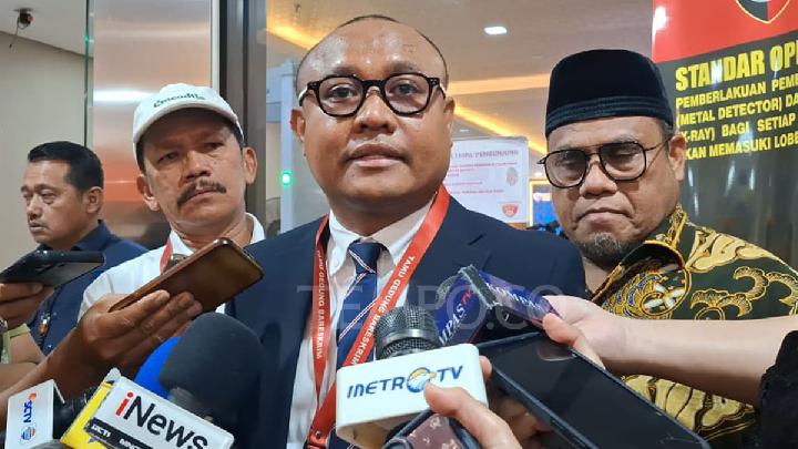 Eks Wapres Jusuf Kalla Laporkan Rismon Sianipar ke Bareskrim