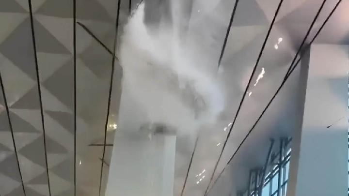 InJourney Apologizes After Roof Collapse at Soekarno-Hatta Terminal 3