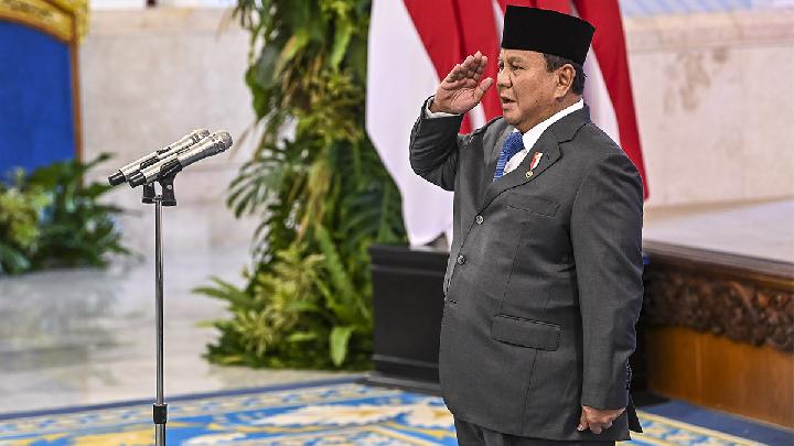 Andi Arief: Masyarakat Tak Akan Memberontak pada Prabowo