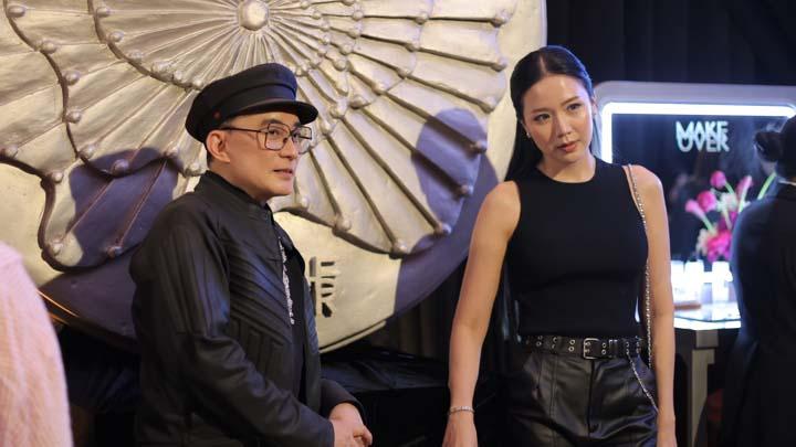 Make Over x Rinaldy A. Yunardi Rilis Bedak Padat Powerstay 24H Limited Edition