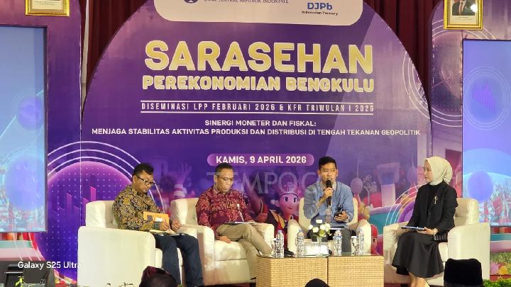 Pertumbuhan Kredit Perbankan Melambat ke 9,37 Persen