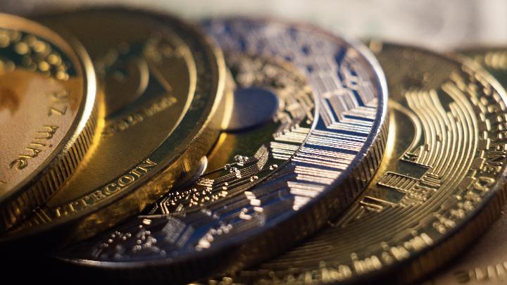 Rekomendasi Platform Investasi Emas di 2026