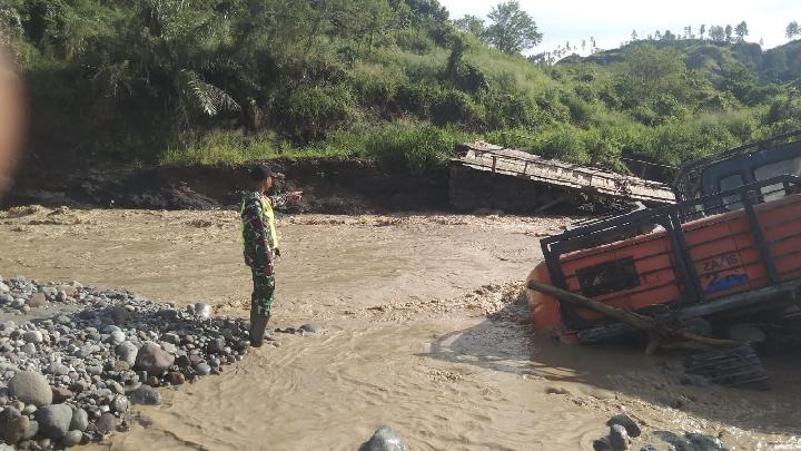 Banjir Susulan Putus Jalan dan Jembatan di Sumatra, Tito: Kita Harus Kerja Keras Lagi