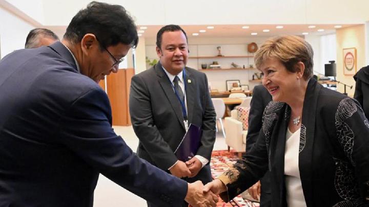 Indonesia Says No IMF Aid Needed Amid Global Uncertainty