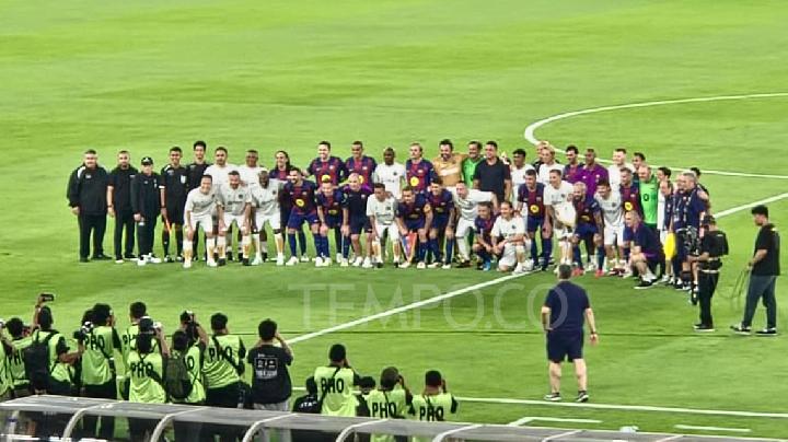 Legenda Brasil Terkesan Atmosfer Stadion GBK