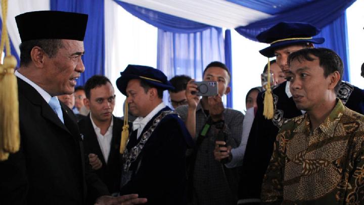 ITS Kembangkan Bensin Sawit, Apa Kata Mentan?