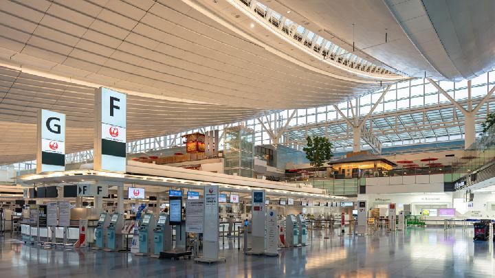 Bandara Haneda 10 Kali Raih Predikat Terbersih