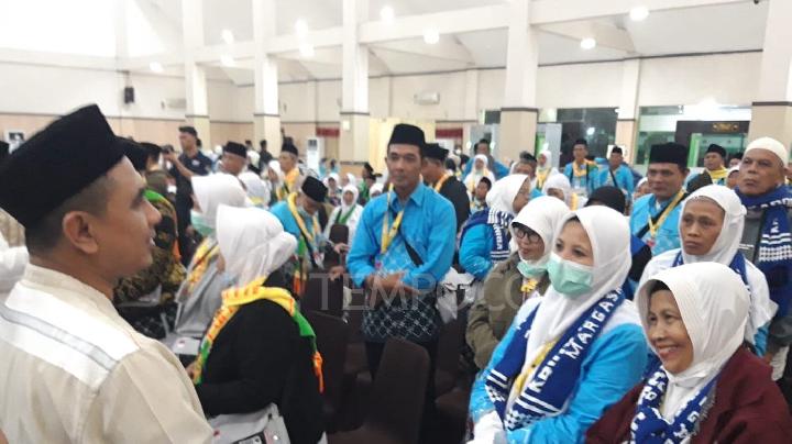 Wakil Gubernur Taj Yasin Lepas Kloter Pertama Haji 2026