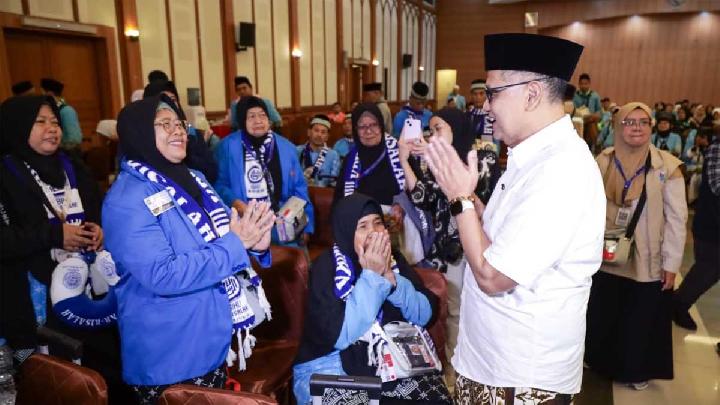 Menteri Haji Lepas Keberangkatan 391 Jemaah Kloter Pertama