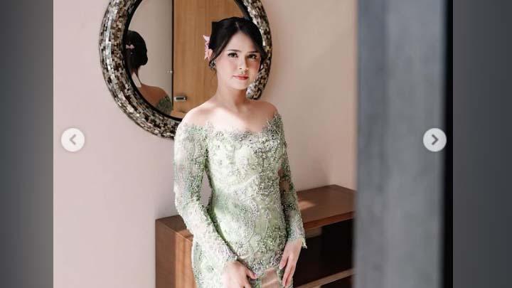 Makeup Soft Glamor Maizura saat Lamaran, Detail Shimmer Bikin On Point