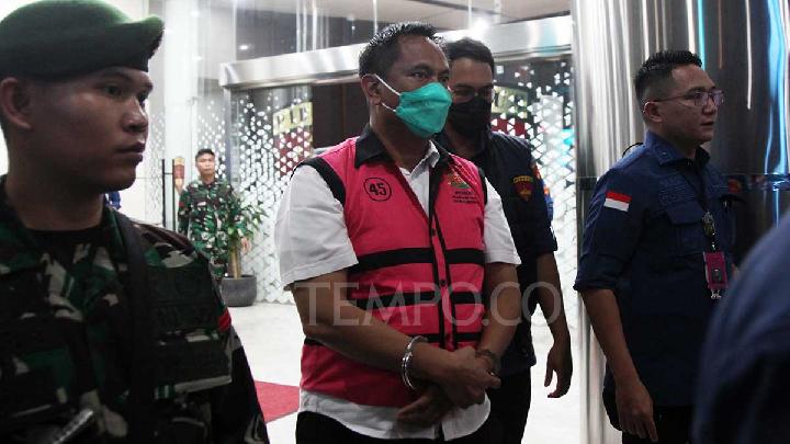 Diduga Ada Duit Bulanan Kapal Tongkang Batu Bara Samin Tan