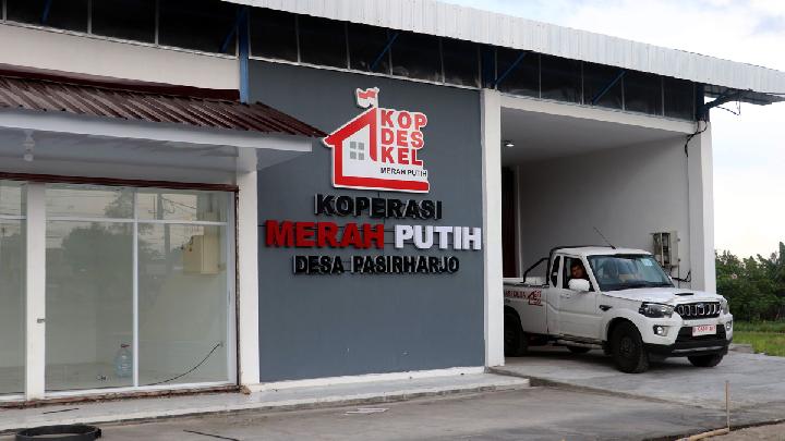 Ratusan Ribu Orang Melamar Jadi Manajer Koperasi Merah Putih