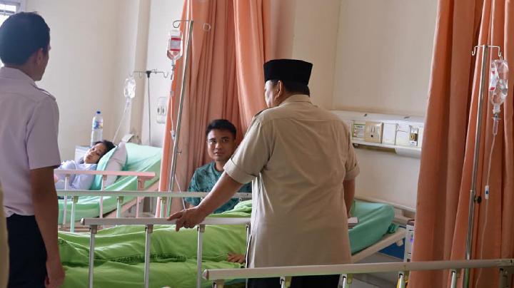 Prabowo Expresses Condolences for Bekasi Train Crash Victims