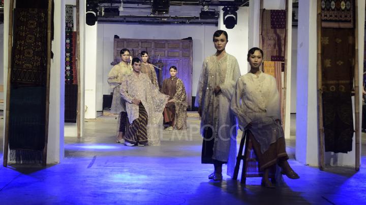 Desainer Phillip Iswardono Gelar Pameran Fashion di Yogya