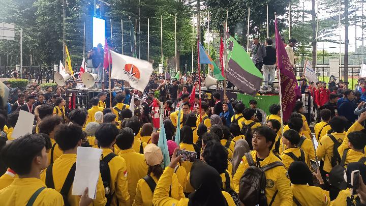 Mahasiswa akan Demonstrasi di Bundaran HI Hari Ini