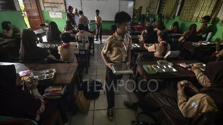 Sidang di MK: MBG Picu PHK Massal Guru PPPK hingga Ganggu Jam Pelajaran
