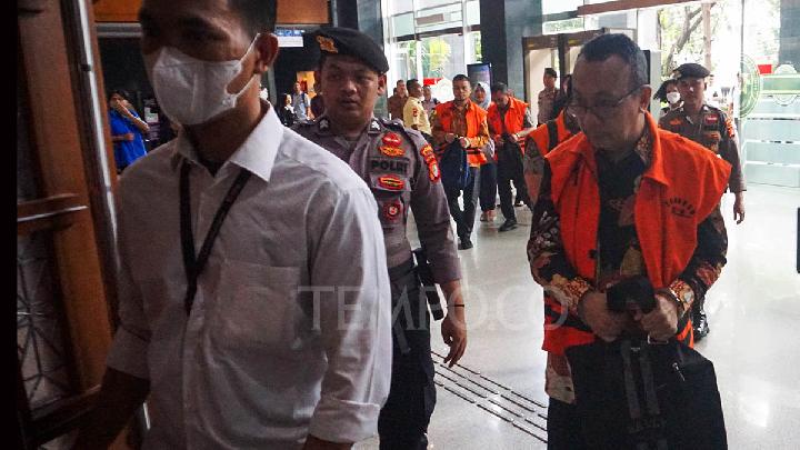 Hakim Tegur Eks Dirjen Binwasnaker di Sidang Sertifikasi K3