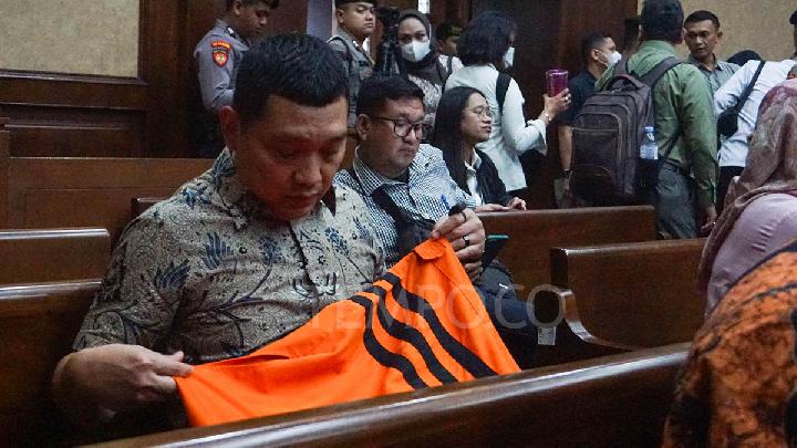 Sultan Kemnaker Klaim Terima Duit atas Perintah Pimpinan