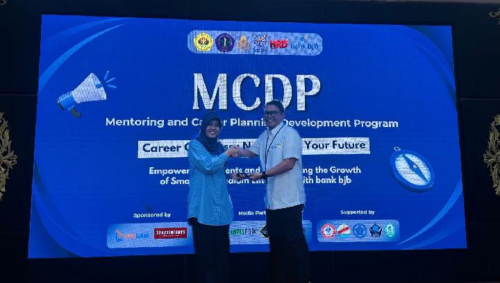 Bank BJB Perkuat Kapasitas Pelaku UMKM dan Generasi Muda lewat Seminar Career Compass