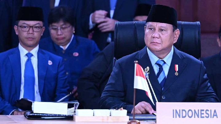Prabowo Rejects Foreign Ships Taking Fish From Indonesian Seas