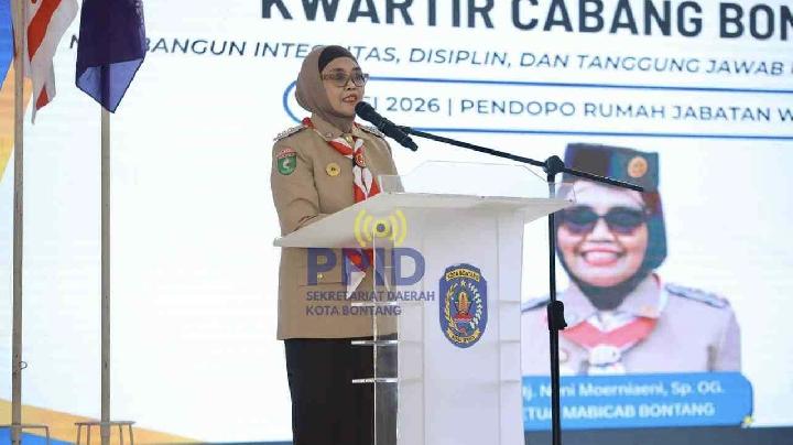 Wali Kota Bontang Minta Sekolah Aktifkan Pramuka untuk Bangun Disiplin