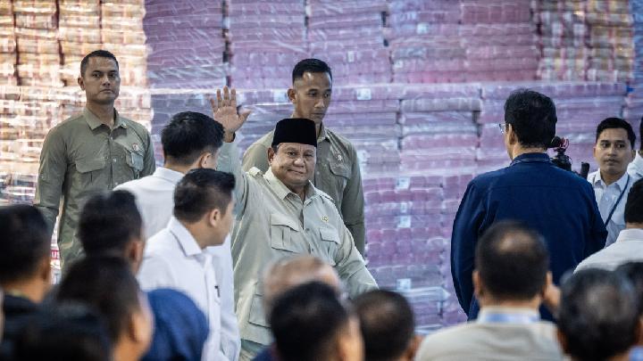 Prabowo Akan Naikkan Gaji Panitera hingga Staf TU Pengadilan