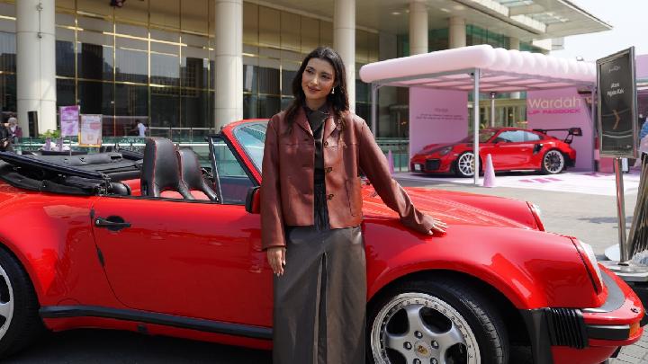 Keseruan Wardah Lip Paddock Bersama Amna Al Qubaisi, dari Simulator Balap hingga Lip Test