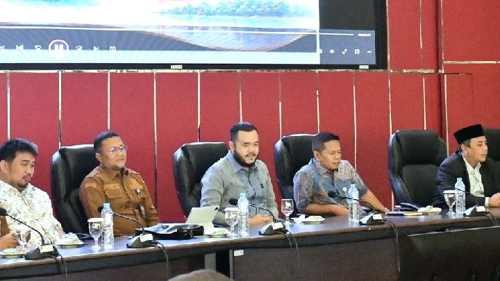 Pemko Padang Beri Pembekalan 60 Calon Penerima Beasiswa ke China