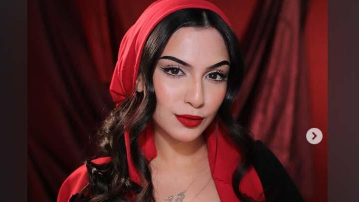 Gaya Makeup Farra Jaidi yang Viral di Tiktok, Arabian hingga Bollywood Style