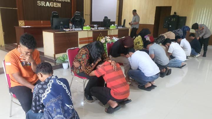 Polisi Hukum 7 Pembuat Konten Pocong: Sungkem ke Orang Tua