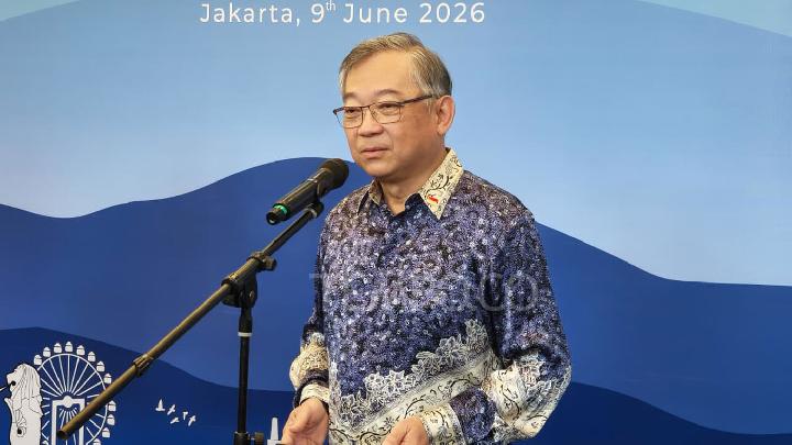 Singapore Responds to Indonesia's One-Door Export