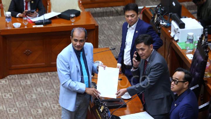 Berbagai Kritik Pengesahan RUU Polri