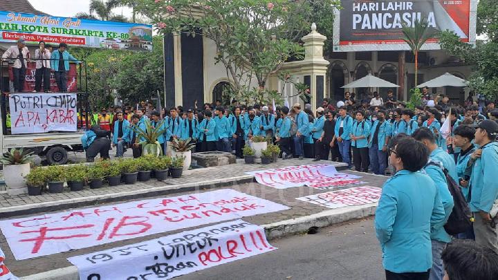 Demonstrasi Mahasiswa Juga Digelar di Solo dan Semarang
