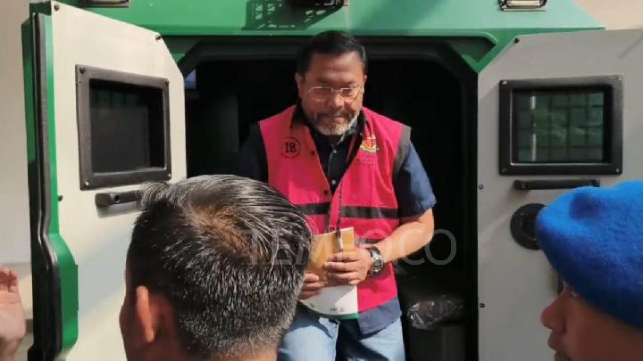 Bawa Buku Catatan, Sony Sonjaya Diperiksa soal Korupsi MBG 