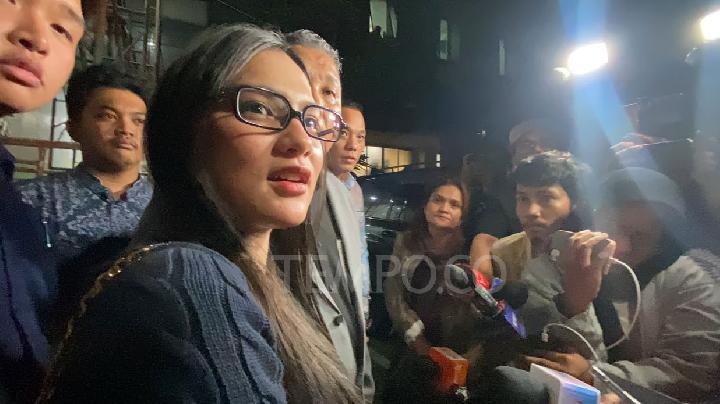 Davina Karamoy Dicecar 30 Pertanyaan di Kasus Hanania Group