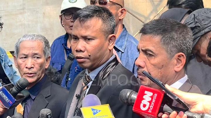 Pengacara Roy Suryo Menyatakan Perang Terbuka dengan Jokowi
