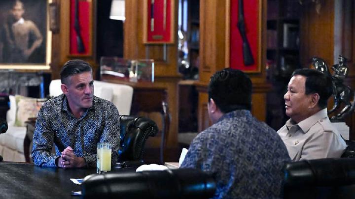 Prabowo Vows Full Support for Indonesia's 2030 World Cup Bid