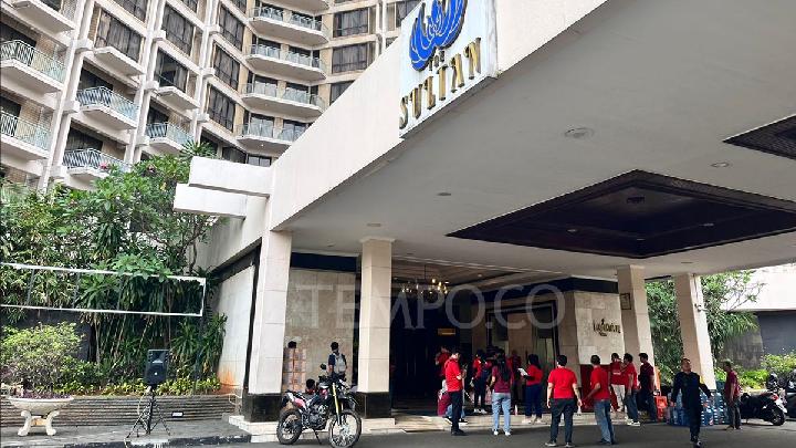 Aset Hotel Sultan Mulai Dipindahkan ke Gudang Senin Depan