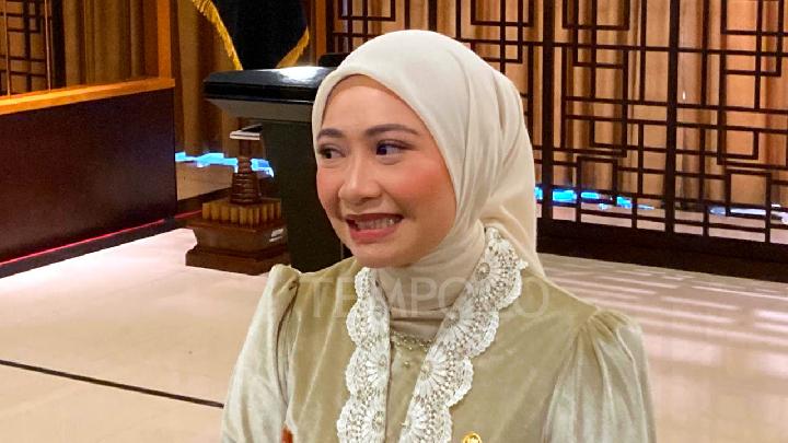 Putri Adies Kadir Dilantik Menjadi Anggota MPR RI